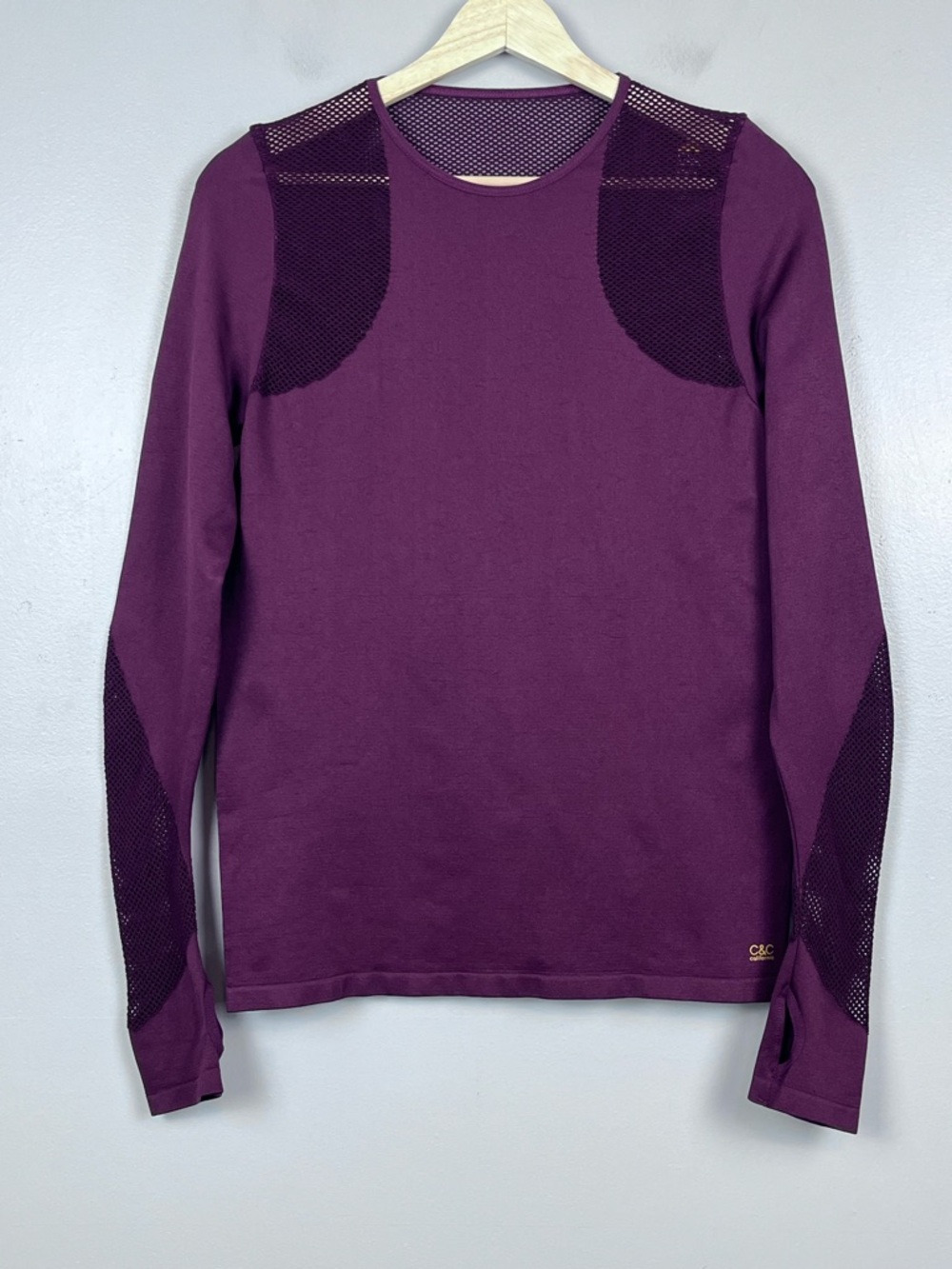 C&C California Women's Maroon Performane Shirt with Mesh Panels Size M; Active